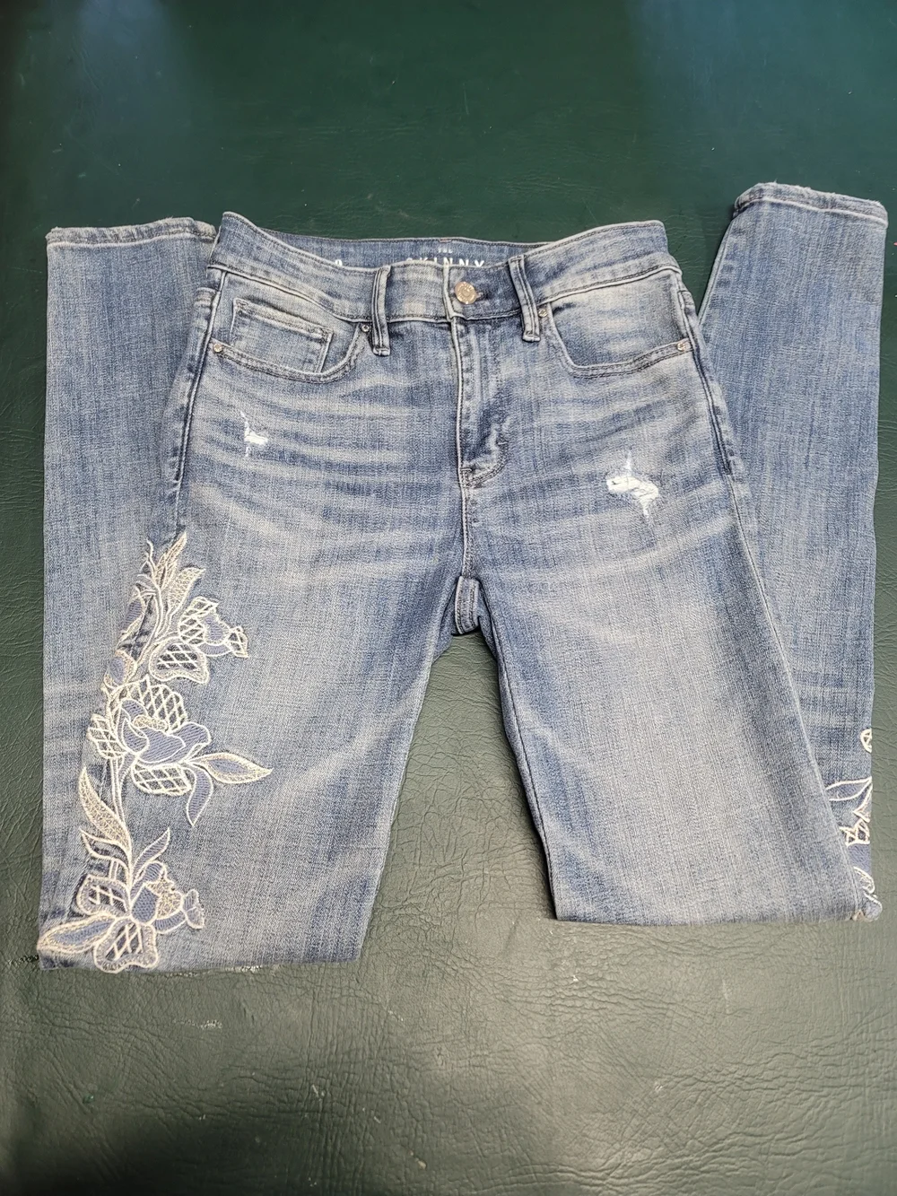 Light Wash Embroidered Skinny Jeans - Women - Picture 9 of 9